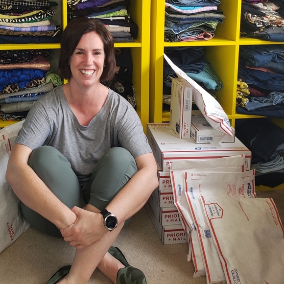 Welcome to my closet! - Picture 2 of 4